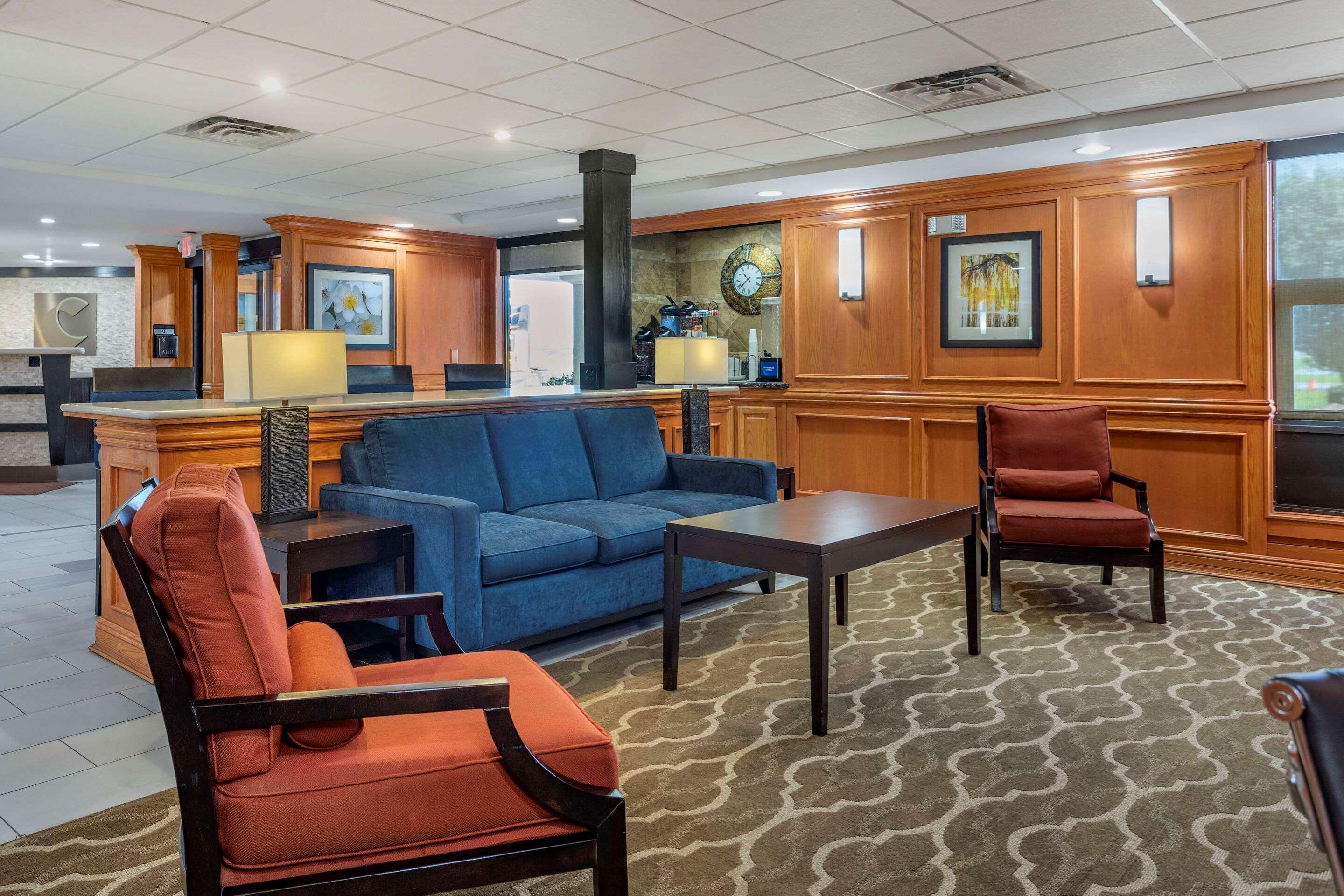 Comfort Inn & Suites Airport Little Rock Buitenkant foto