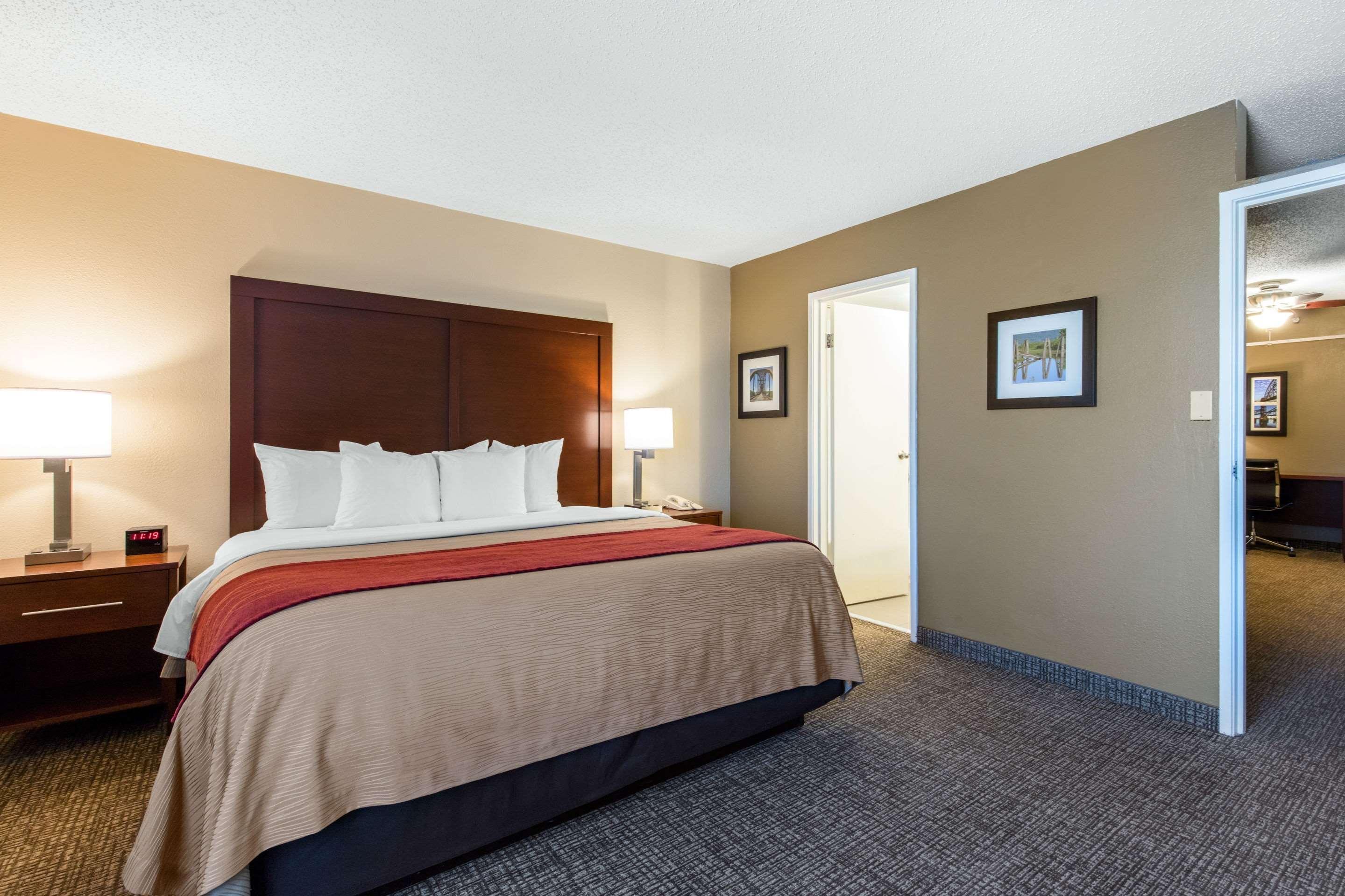 Comfort Inn & Suites Airport Little Rock Buitenkant foto